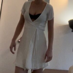 White Lulus Wrap Dress - Size Small